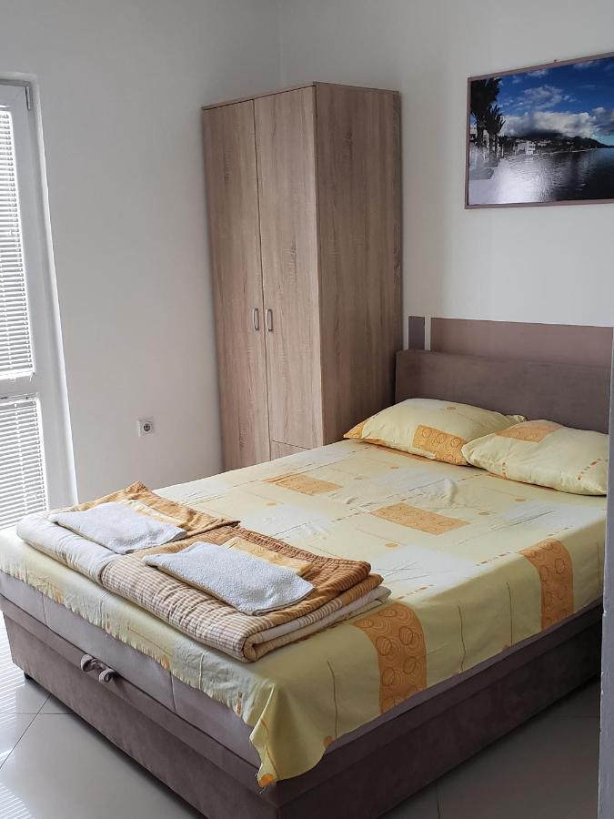 Apartments Petricevic Sutomore Dış mekan fotoğraf