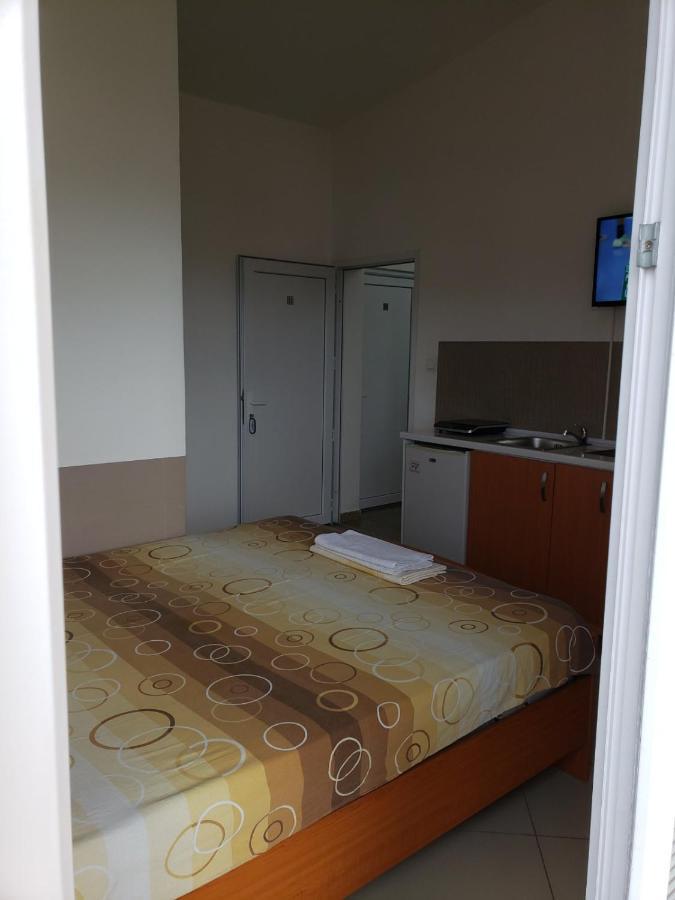 Apartments Petricevic Sutomore Dış mekan fotoğraf